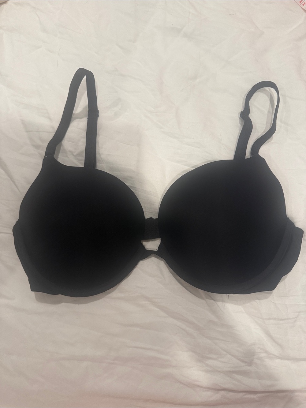 Victoria's Secret Black Push Up T-Shirt Bra